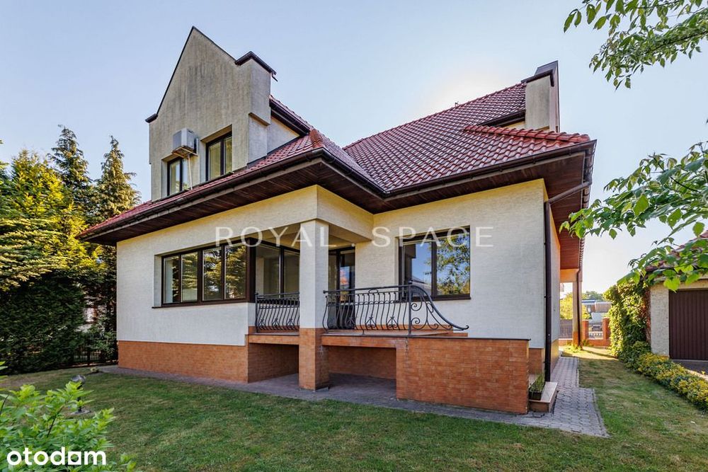 Przestronny dom w centrum Woli Justowskiej! - Widok 2