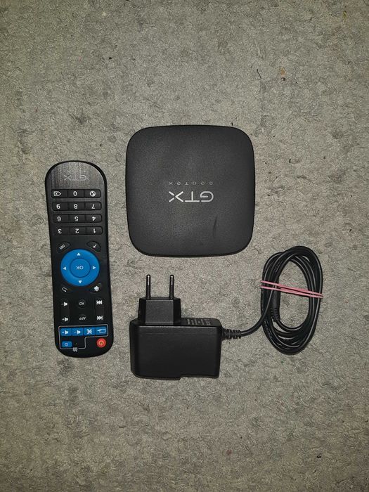 Смарт приставка Geotex GTX-R1i 2/16 Gb TV BOX android