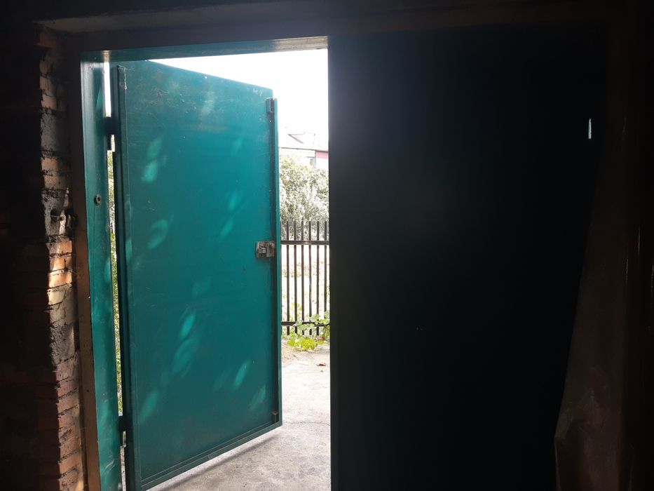 Продам гараж, бокс