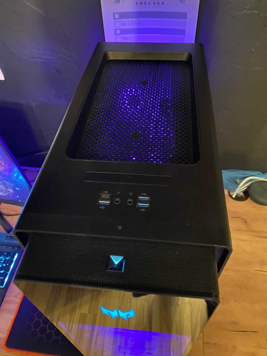 Acer Predator Orion 5000