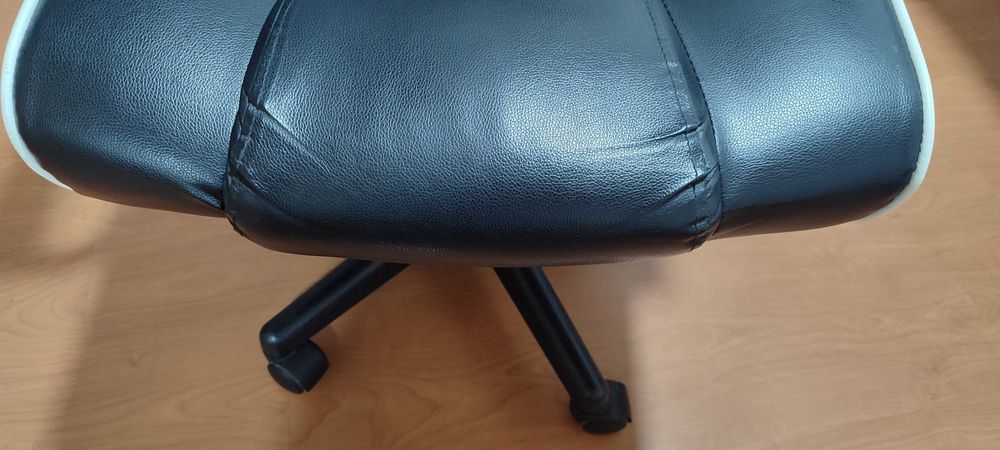 Cadeira de escritório couro PU