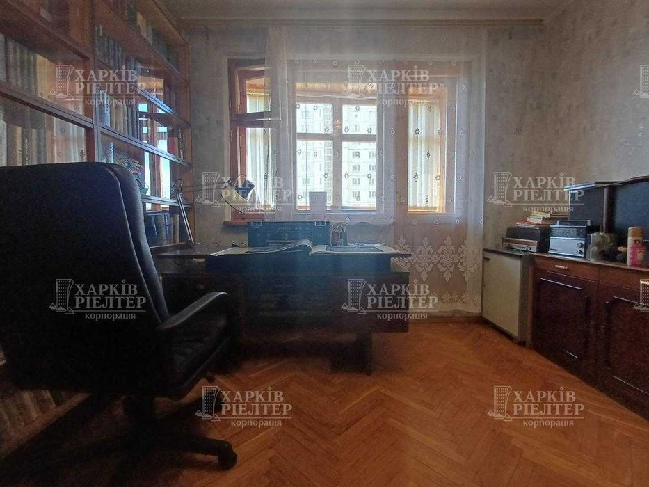 GA D2 продам 3 ком кв 71.3 м2  8/16  рядом со входом метро Перемога Алексеевка Харьков, полностью жилое состояние