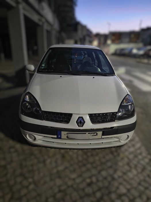 Renault clio 1.5 dci Comercial