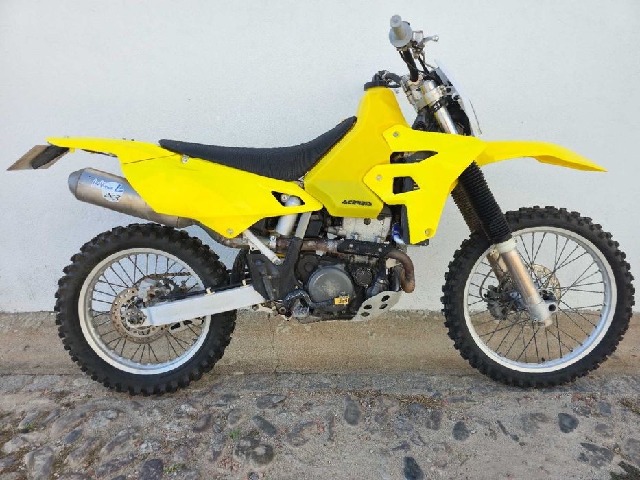 Suzuki DRZ400e matriculada