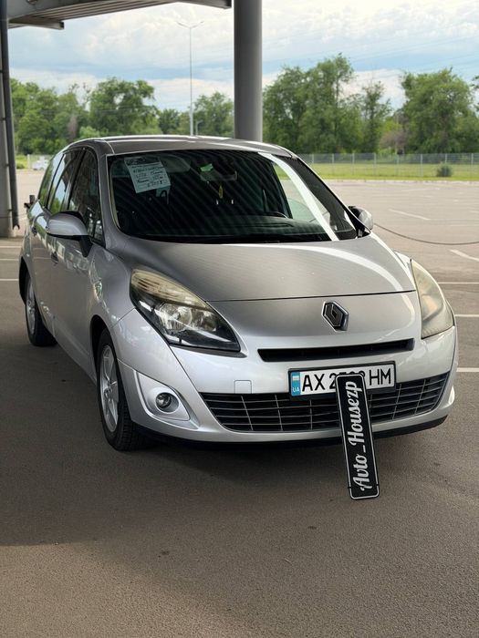 Renault Grand Scenic