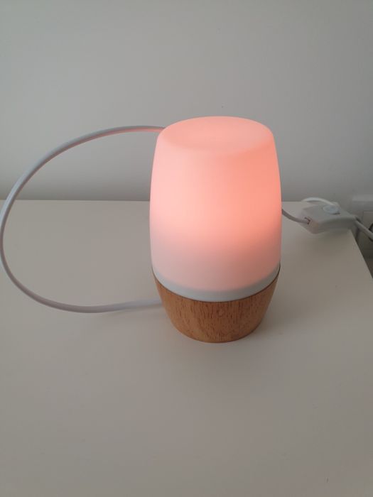 Candeeiro presença bebé