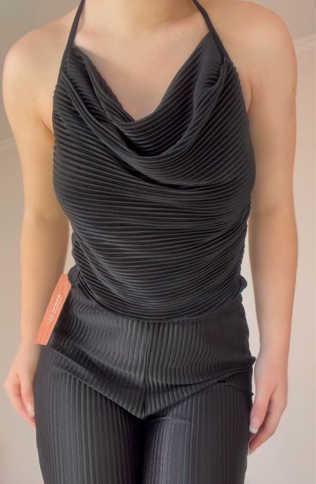 Елегантний Жіночий Костюм