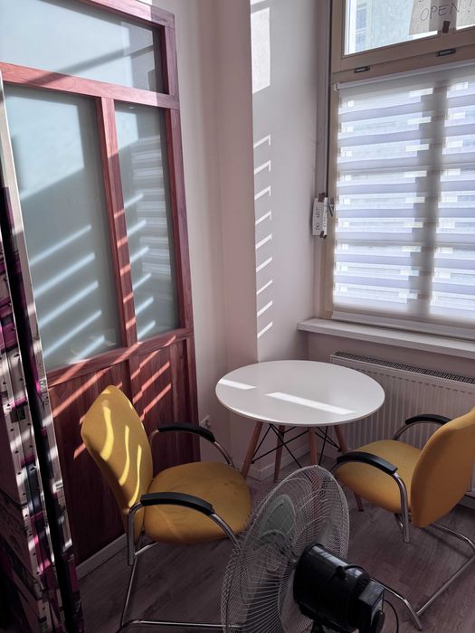 Tytuł: Hot desk w centrum Wrocławia – dostęp 24/7