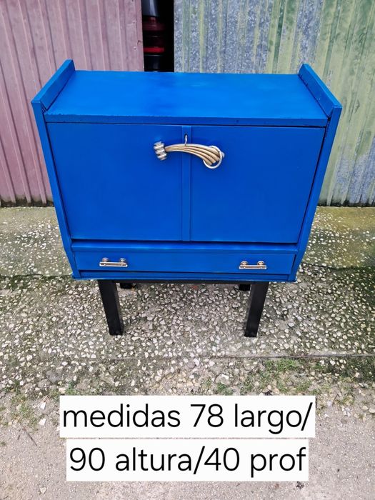 Móvel aparador vintage