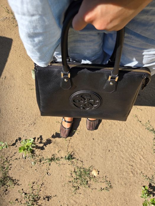 Сумка Guess велика