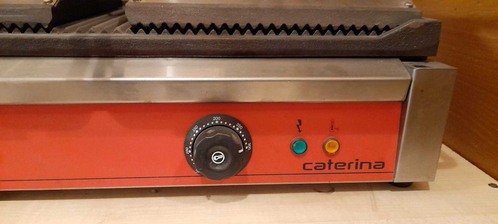 Grill kontaktowy Caterina – podwójny – STAN BARDZO DOBRY