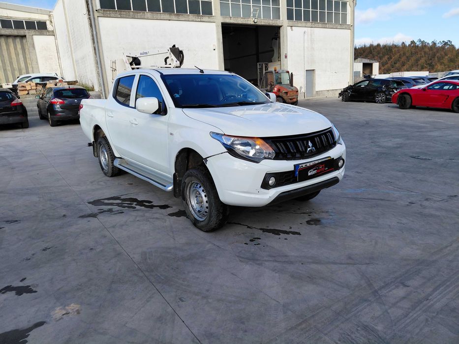 Mitsubishi L 200 Pick Up 2.4 DI-D 4WD, 2018, Nacional