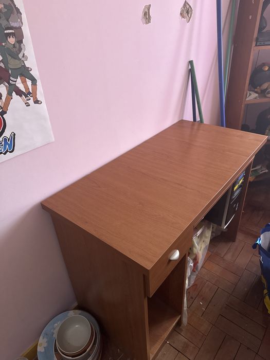Secretaria como nova