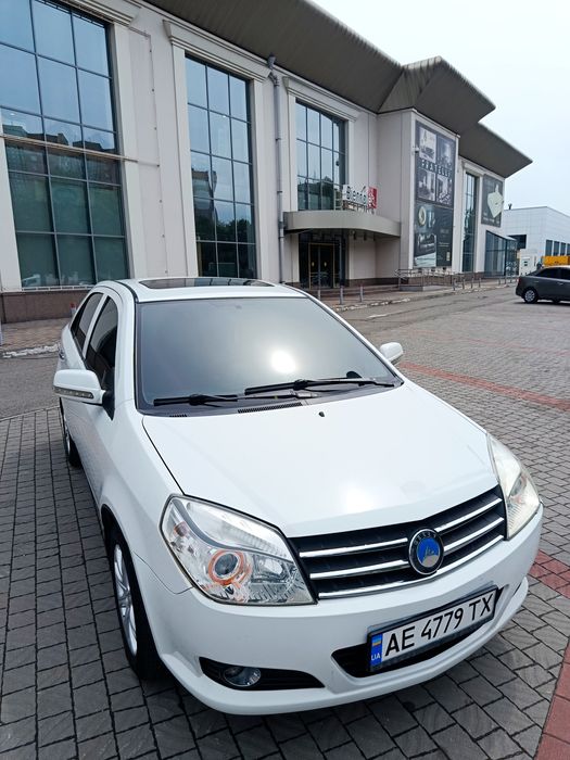 Продам автомобіль Geely MK 2