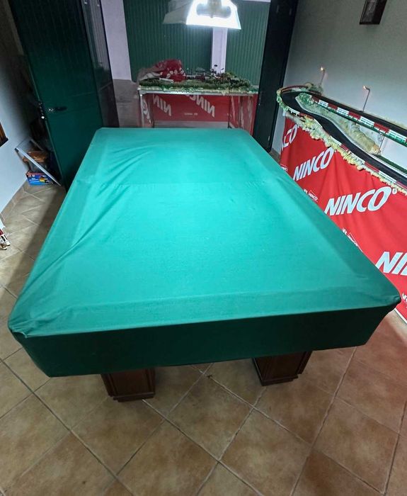 Mesa de Snooker/Pool em madeira de cerejeira maciça