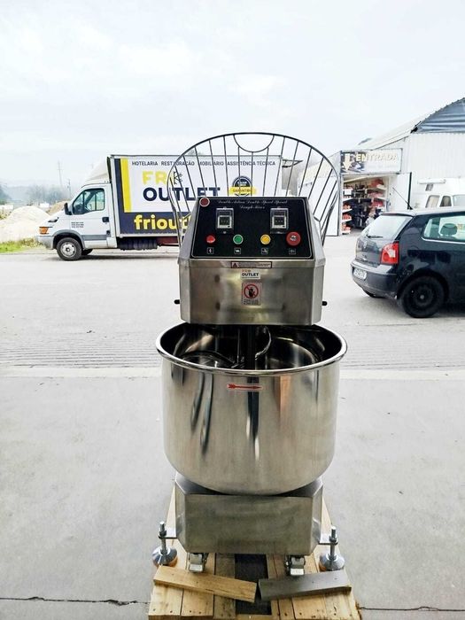 Amassadeira 80 Litros - NOVA