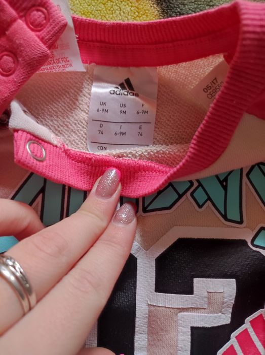 Продам костюмы для девочки