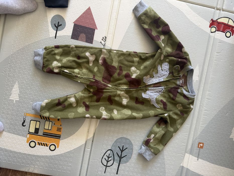 флісові чоловічки Carter’s 9-12 міс