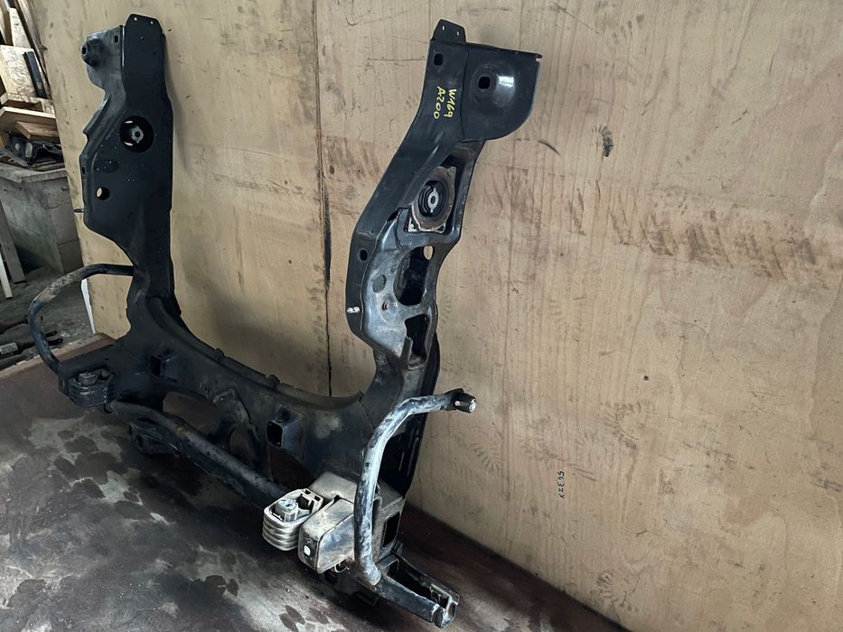 CHARRIOT DA FRENTE MERCEDES W169 W245 A180,A200,B180,B200 ANO 2008