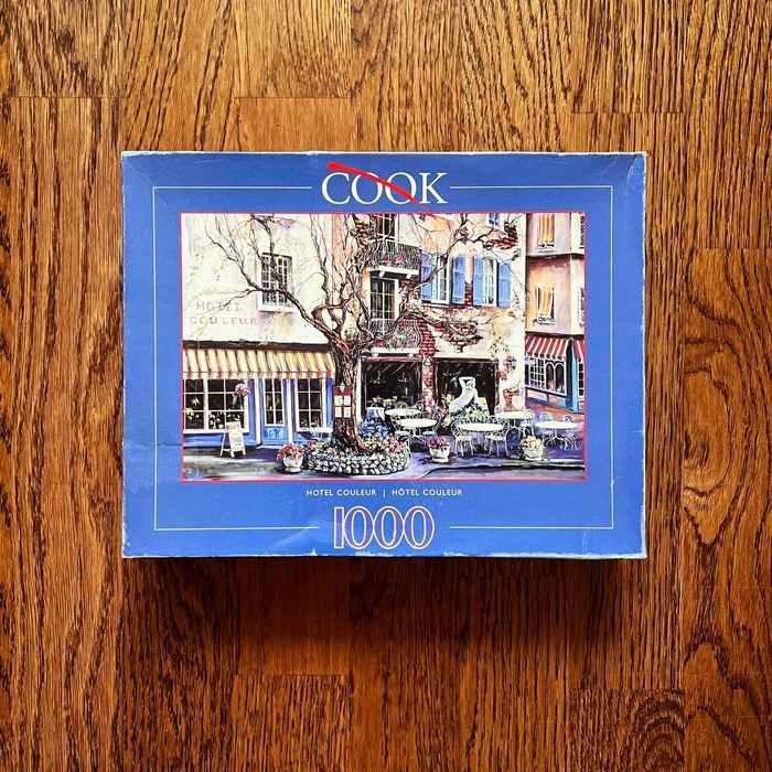 Пазл COOK на 1000 елементів. "Готель Couleur". Канада