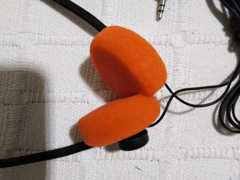Auscultadores Headphones Retro 80's e 90's Esponjas Laranja e Negro