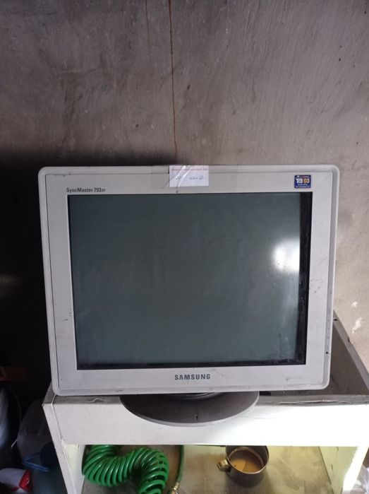 Продам монітор  Samsung 17