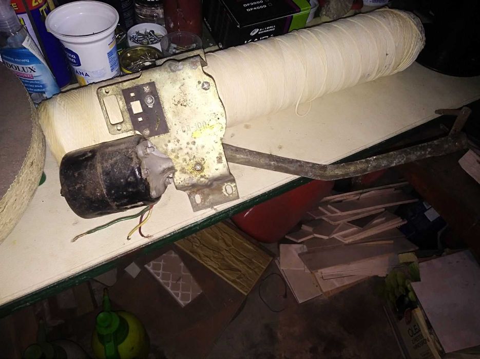 ваз 2105 залишки розпродаж заднє скло, капот, пічка, моторчик