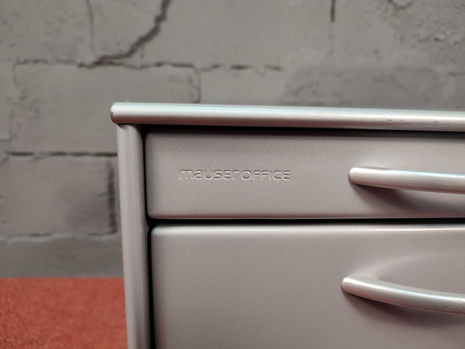 Kontenerek szafka biurowa szuflady zamykana na kółkach metal ciężka