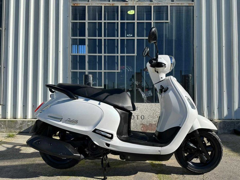 Sym Fiddle 50 de 2021