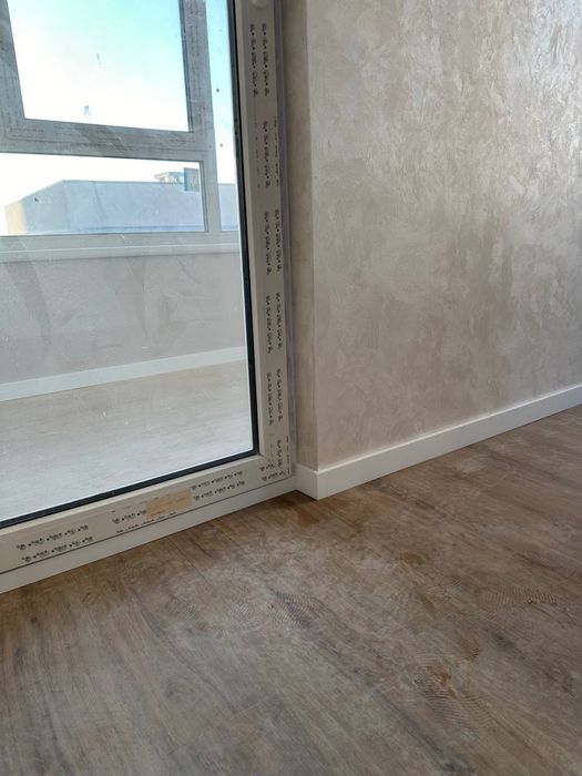 Плінтус мдф, алюмінієвий, пластик