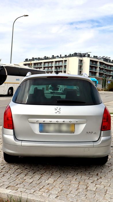 Peugeot 380 SW HDI Ano 2011