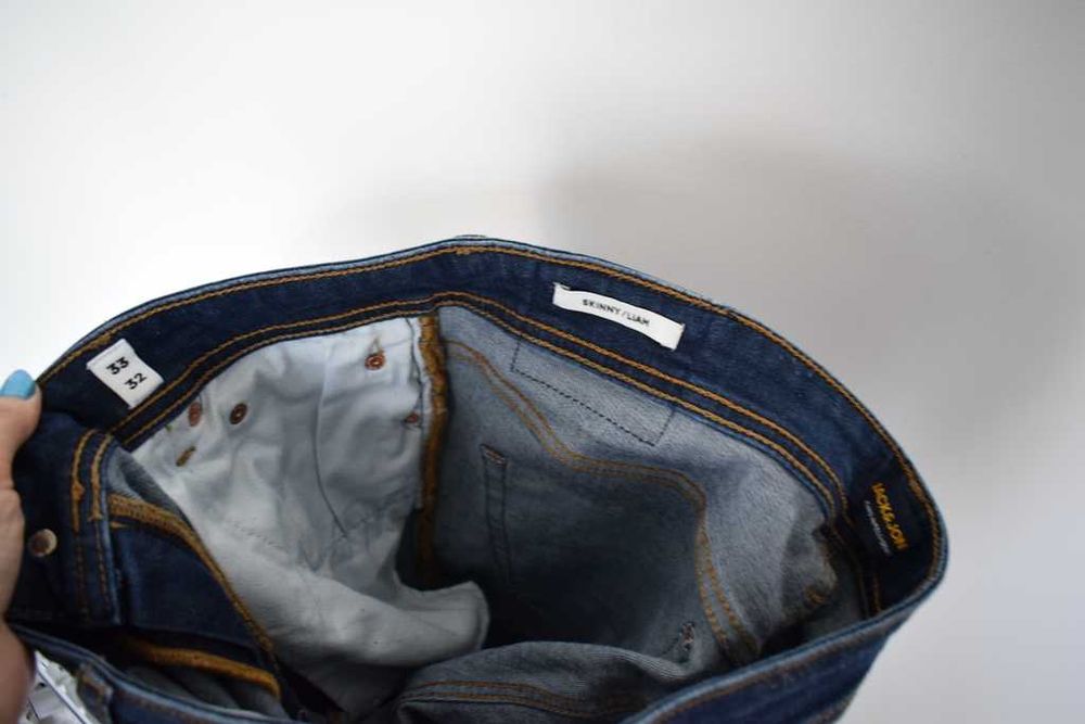 Jack&Jones spodnie W33 L32 skinny / liam 33/32 L M