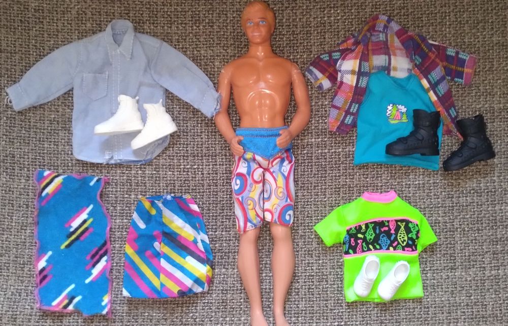 Ken e roupas anos 90