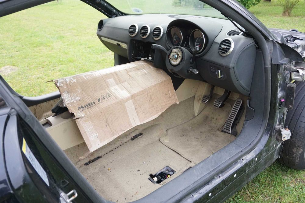 Audi TT 8J mk2 Coupe szkielet błotnik lewy prawy tył tylny buda zawieszenie Całość LY9B*