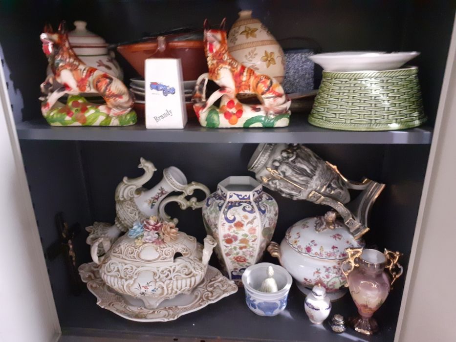Peças em porcelana