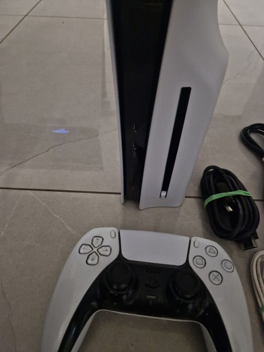 Playstation 5 Slim 1tb ssd napęd  Pad Okablowanie ps5 Gwarancja