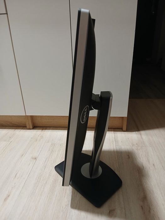 Монітор Dell UltraSharp U2212HMc / 21.5" (1920x1080) IPS