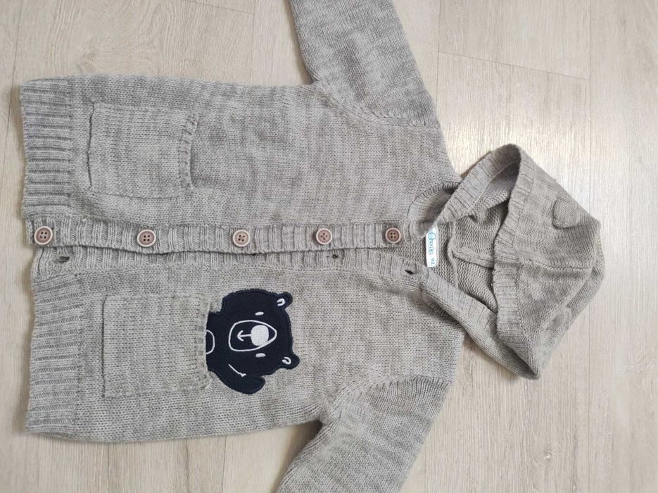 Sweter rozpinany chłopięcy roz.92