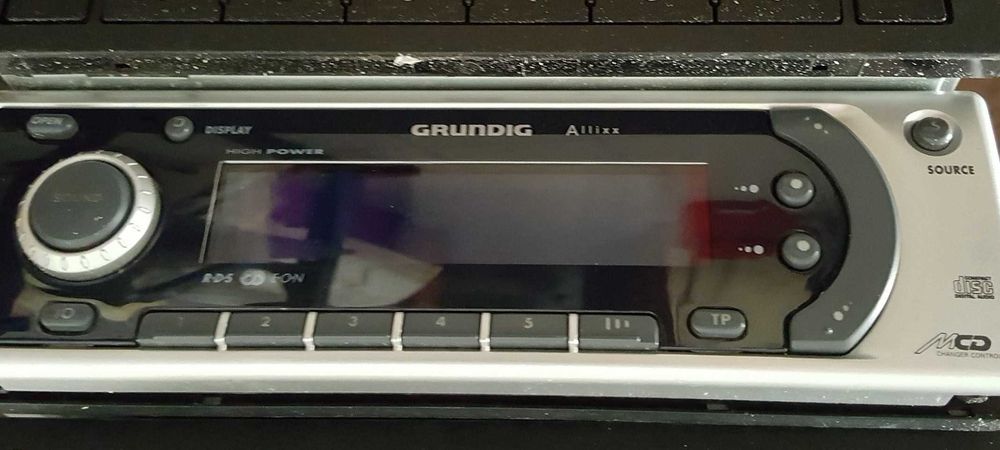 Colunas Autorádios Alpine Blaupunkt Dynaudio JBL LG Pioneer Sony VW