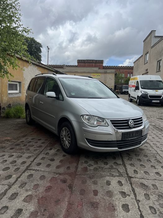 Volkswagen Touran 1.9 TDI 7 osobowy manual 2007 lift hak