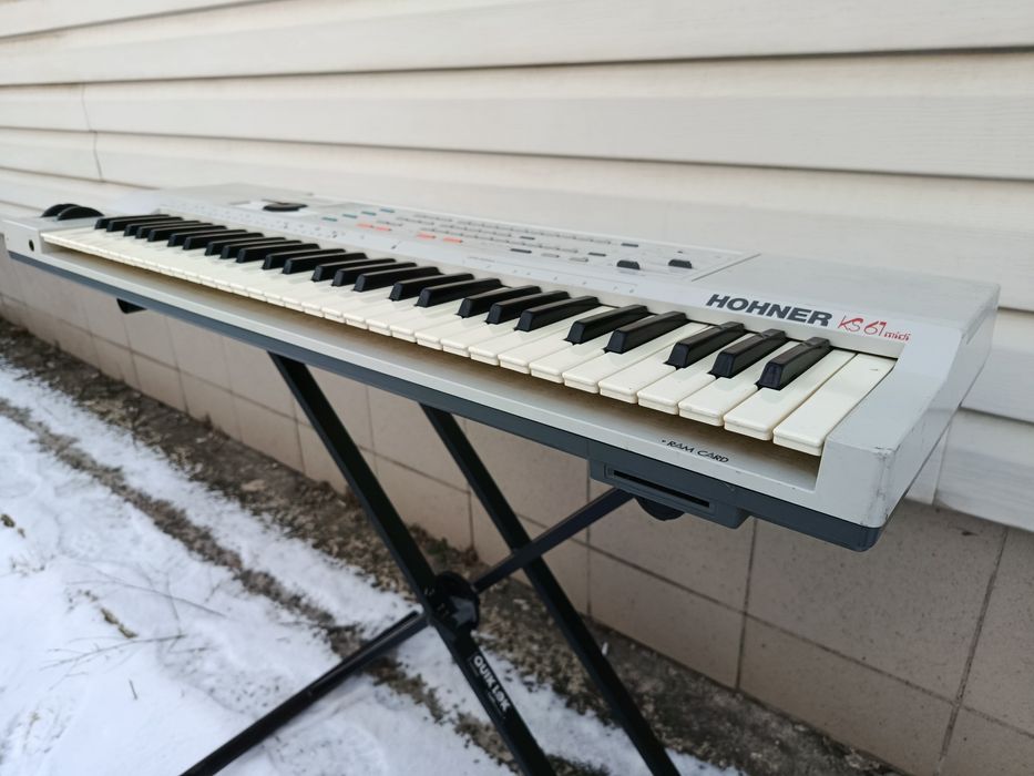 Синтезатор HOHNER KS61 на 61 клавішу, б/у