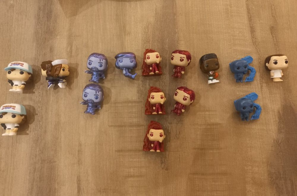 Figurki Stranger Things Kinder Joy