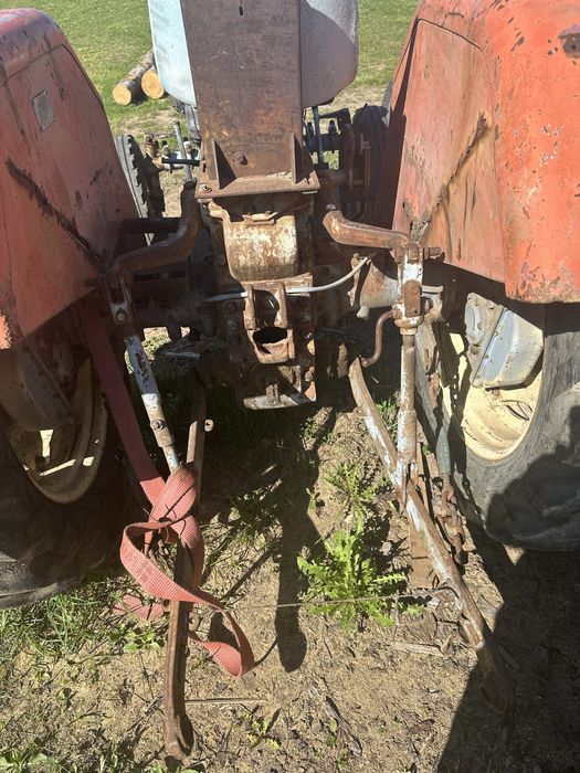 Ciągnik Ursus MF 3512,255)c360, c335