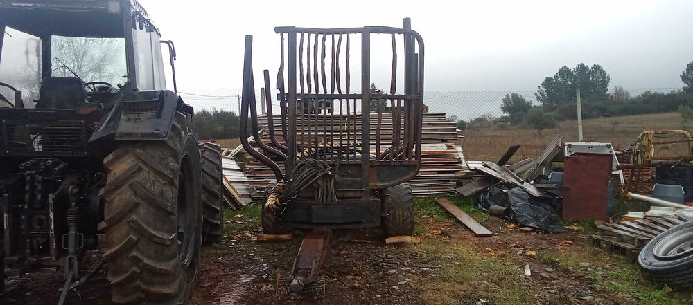 Reboque florestal 4x4 costa