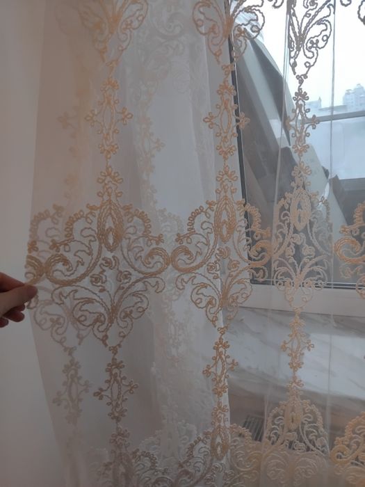 Тюль у вітальню   .