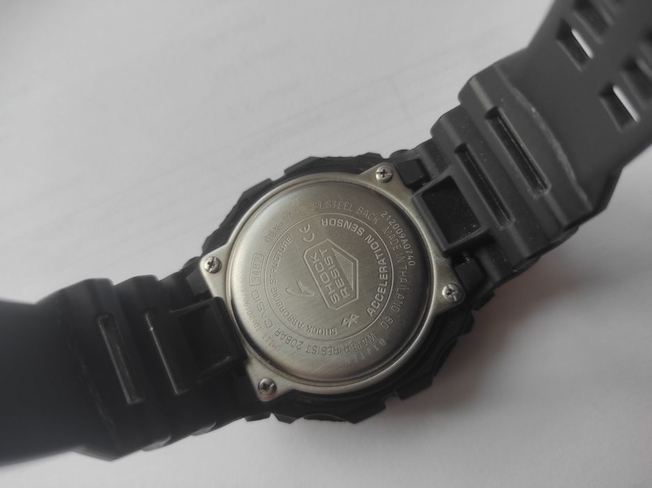 CASIO G-SHOCK GBX-100 Годинник