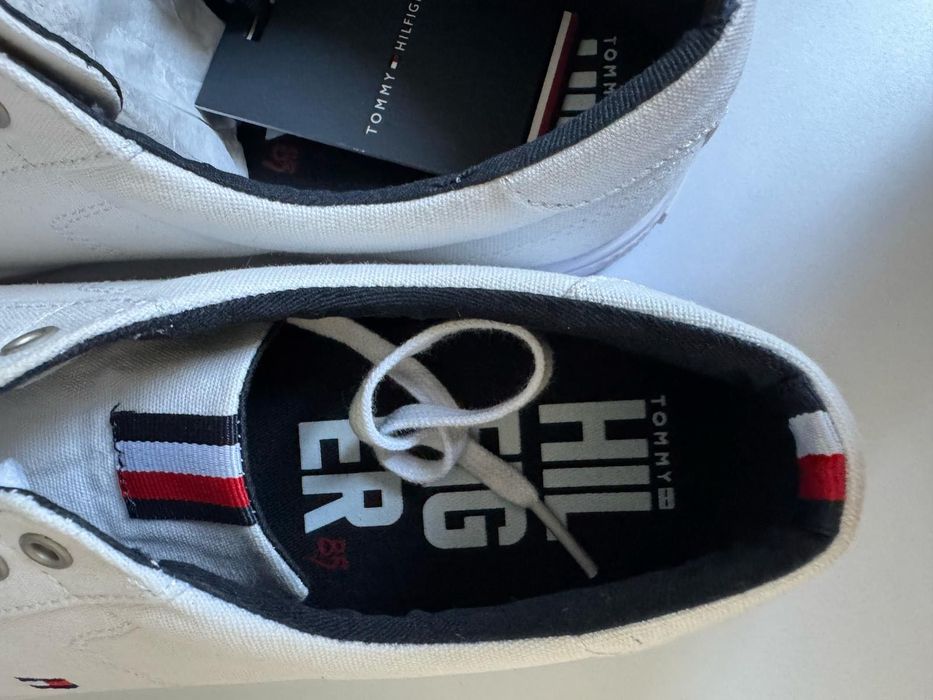 Nowe trampki sneakersy męskie TOMMY HILFIGER białe 41