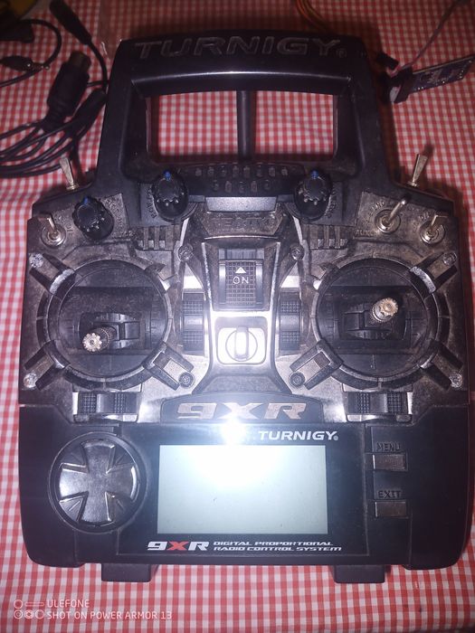 Vendo comando turnigy 9xr