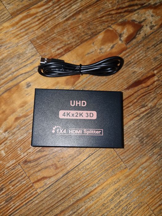 NOWY rozdzielacz (splitter) sygnału HDMI 1x4