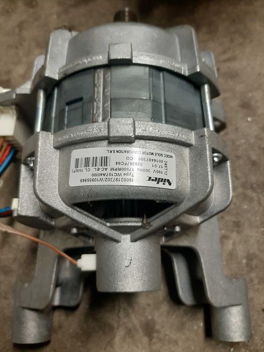 części do pralki Whirlpool Indesit sterownik drzwi pompa moduł elektro